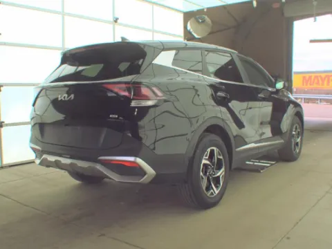 More photos of 2024 Kia Sportage LX at Zeigler GMC of Holland, MI