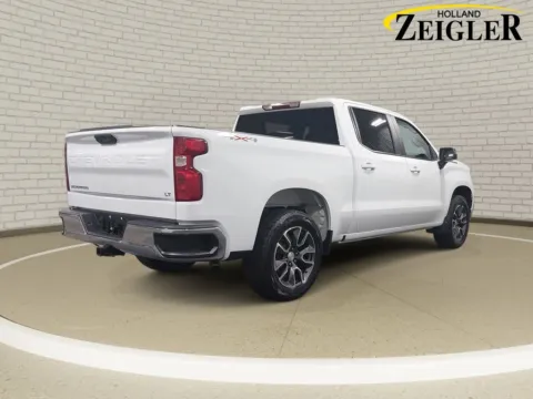 More photos of 2024 Chevrolet Silverado 1500 LT at Zeigler GMC of Holland, MI