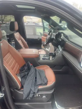 More photos of 2025 GMC Sierra 2500HD Denali Ultimate at Zeigler GMC of Holland, MI