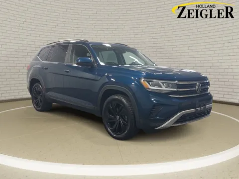 Another view of 2022 Volkswagen Atlas 3.6L V6 SE w/Technology for sale in Holland, MI at Zeigler GMC of Holland