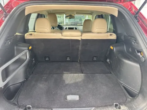 More photos of 2016 Jeep Cherokee Limited at Zeigler GMC of Holland, MI
