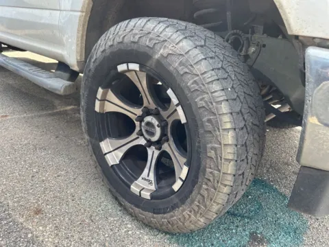 More photos of 2019 Ford F-250SD Lariat at Zeigler GMC of Holland, MI