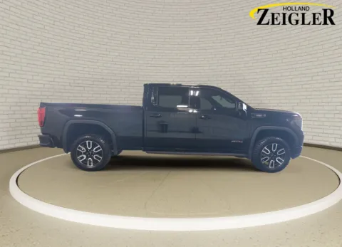 More photos of 2022 GMC Sierra 1500 AT4 at Zeigler GMC of Holland, MI