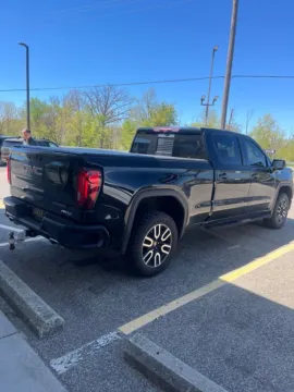 More photos of 2022 GMC Sierra 1500 AT4 at Zeigler GMC of Holland, MI