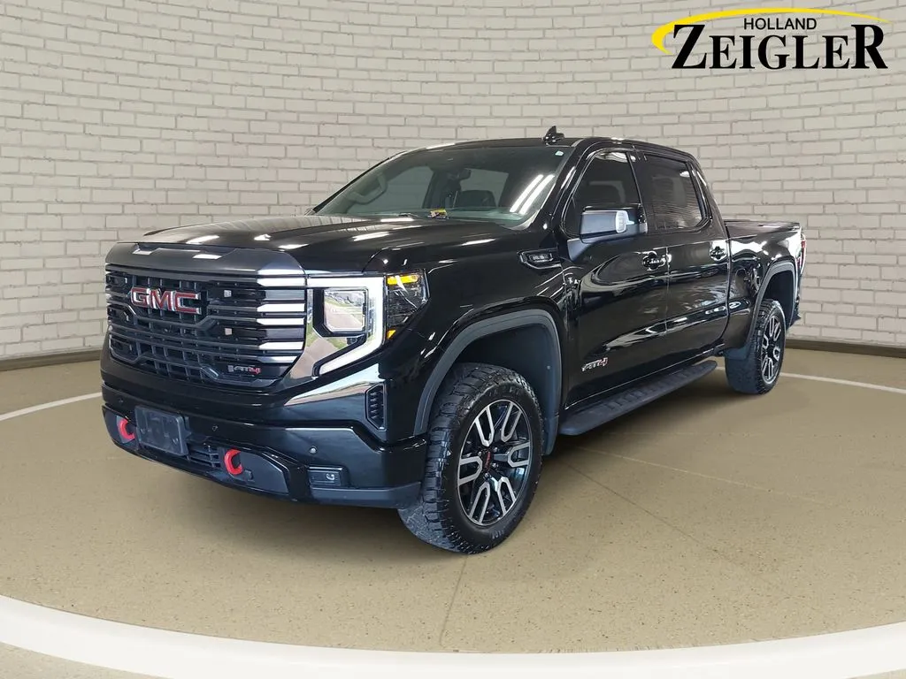 Black 2022 GMC Sierra 1500 AT4 for sale in Holland, MI