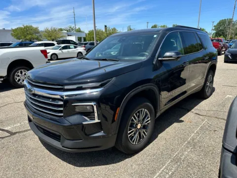Photos of 2026 Chevrolet Traverse LT for sale in Holland, MI at Zeigler GMC of Holland