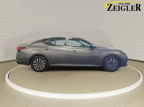 More photos of 2025 Nissan Altima 2.5 SV at Zeigler GMC of Holland, MI