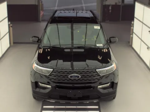 More photos of 2022 Ford Explorer XLT at Zeigler GMC of Holland, MI