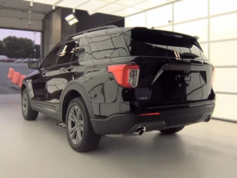 Another view of 2022 Ford Explorer XLT for sale in Holland, MI at Zeigler GMC of Holland