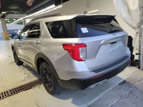Photos of 2022 Ford Explorer XLT for sale in Holland, MI at Zeigler GMC of Holland