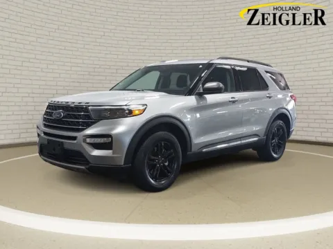 Silver 2022 Ford Explorer XLT for sale in Holland, MI