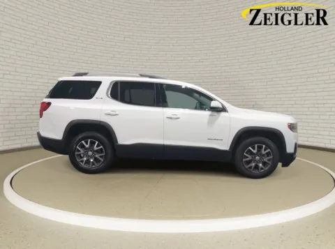 More photos of 2023 GMC Acadia SLE at Zeigler GMC of Holland, MI