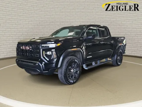 Black 2024 GMC Canyon Elevation for sale in Holland, MI