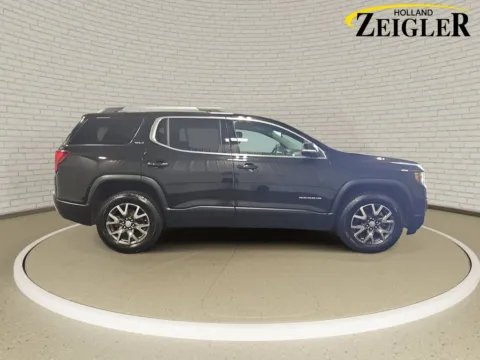 More photos of 2023 GMC Acadia SLT at Zeigler GMC of Holland, MI
