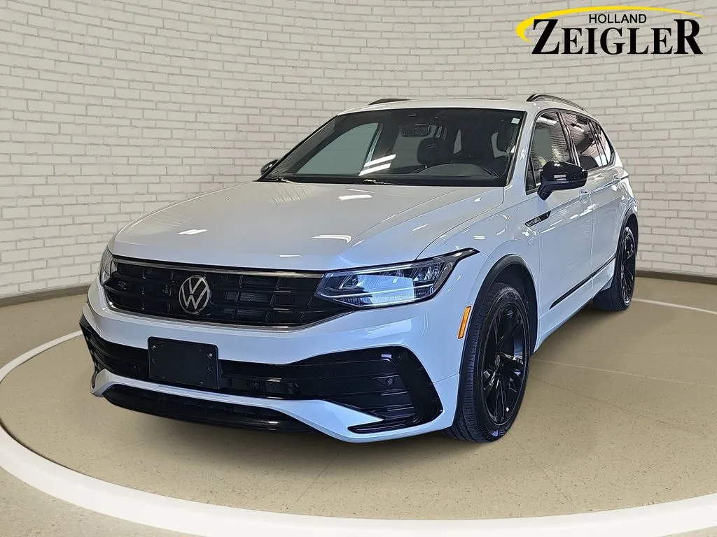 White 2023 Volkswagen Tiguan 2.0T SE R-Line Black for sale in Holland, MI