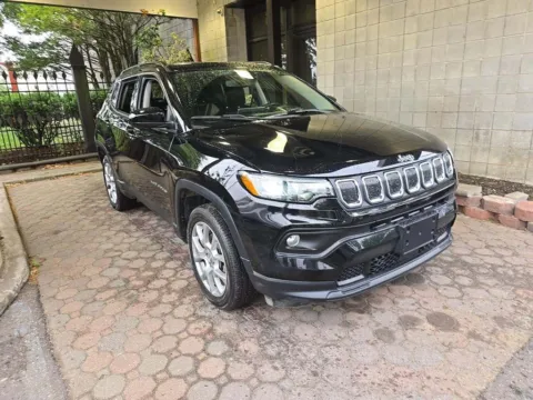 Black 2022 Jeep Compass Latitude Lux for sale in Holland, MI