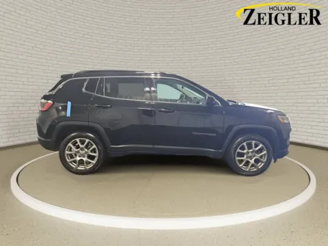 More photos of 2022 Jeep Compass Latitude Lux at Zeigler GMC of Holland, MI