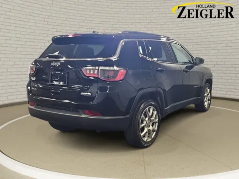 More photos of 2022 Jeep Compass Latitude Lux at Zeigler GMC of Holland, MI