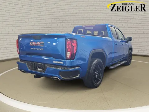 More photos of 2023 GMC Sierra 1500 Elevation at Zeigler GMC of Holland, MI