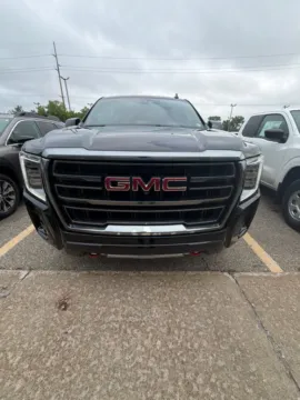Black 2021 GMC Yukon XL AT4 for sale in Holland, MI