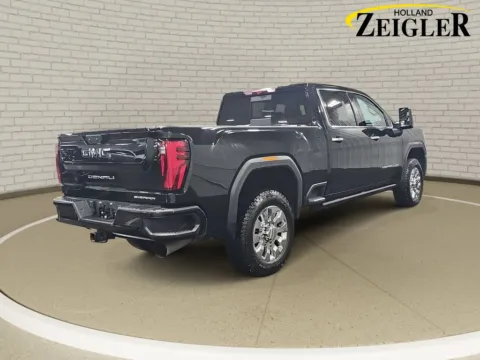 More photos of 2024 GMC Sierra 3500 HD Denali Ultimate at Zeigler GMC of Holland, MI