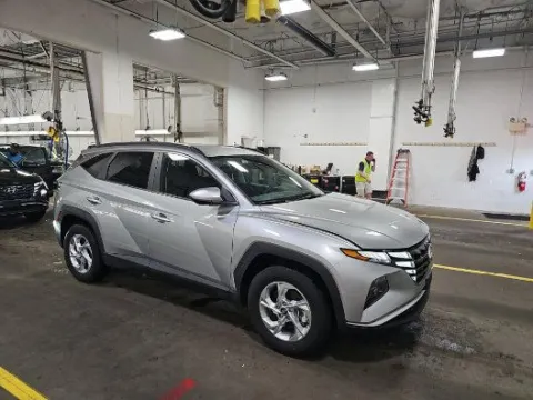 Silver 2024 Hyundai Tucson SEL for sale in Holland, MI