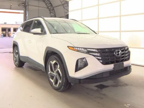 White 2023 Hyundai Tucson SEL for sale in Holland, MI