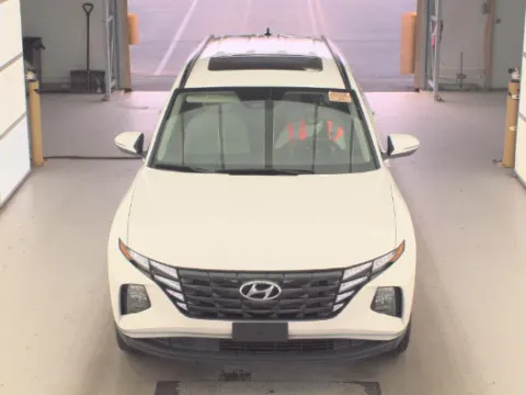 More photos of 2023 Hyundai Tucson SEL at Zeigler GMC of Holland, MI