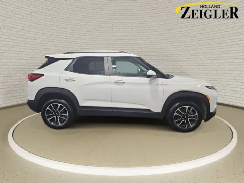 More photos of 2025 Chevrolet TrailBlazer LT at Zeigler GMC of Holland, MI