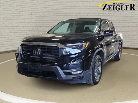 Black 2023 Honda Ridgeline RTL for sale in Holland, MI