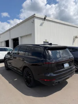 More photos of 2025 Lincoln Aviator Reserve at Zeigler GMC of Holland, MI