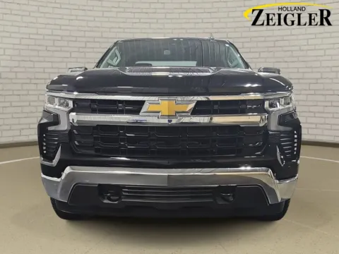 Photos of 2023 Chevrolet Silverado 1500 LT for sale in Holland, MI at Zeigler GMC of Holland