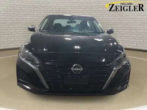 Photos of 2025 Nissan Altima 2.5 SV for sale in Holland, MI at Zeigler GMC of Holland