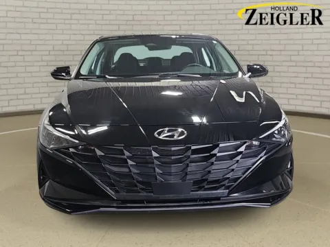 Photos of 2023 Hyundai Elantra SEL for sale in Holland, MI at Zeigler GMC of Holland
