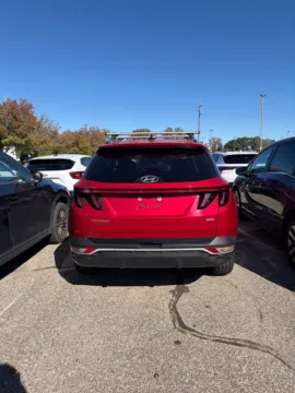 More photos of 2022 Hyundai Tucson SEL at Zeigler GMC of Holland, MI