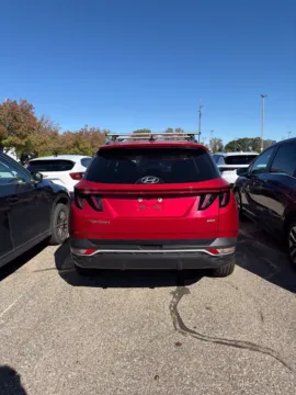 More photos of 2022 Hyundai Tucson SEL at Zeigler GMC of Holland, MI