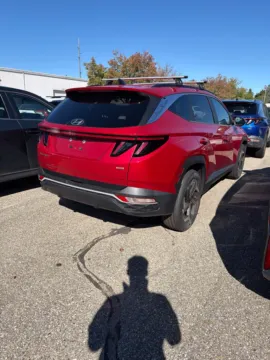 Another view of 2022 Hyundai Tucson SEL for sale in Holland, MI at Zeigler GMC of Holland