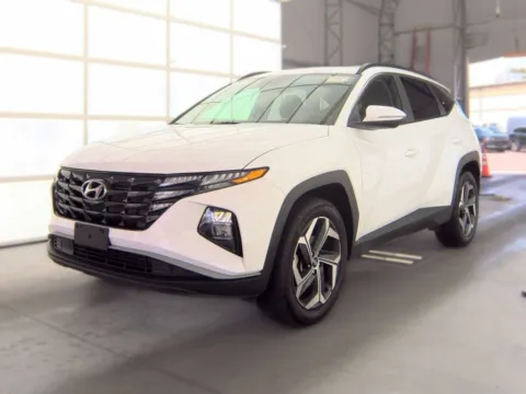 White 2024 Hyundai Tucson SEL for sale in Holland, MI
