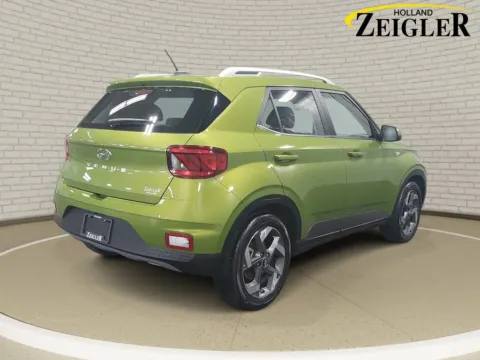 More photos of 2024 Hyundai Venue SEL at Zeigler GMC of Holland, MI