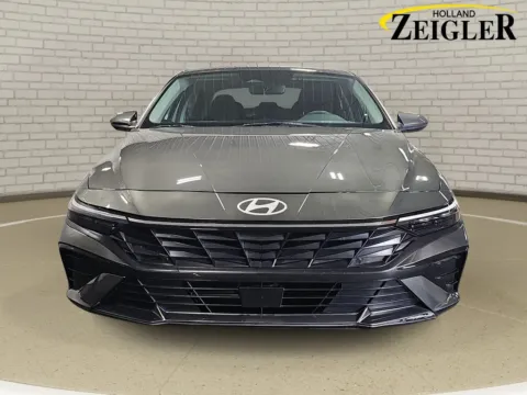 Photos of 2025 Hyundai Elantra SEL Convenience for sale in Holland, MI at Zeigler GMC of Holland
