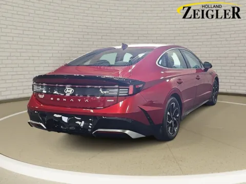 More photos of 2024 Hyundai Sonata SEL at Zeigler GMC of Holland, MI
