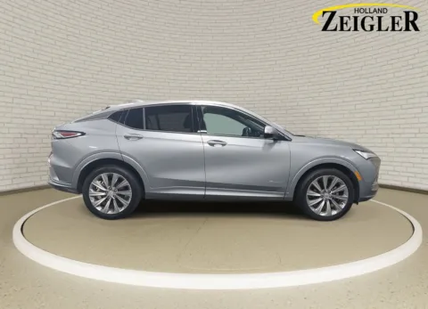 More photos of 2025 Buick Envista Avenir at Zeigler GMC of Holland, MI