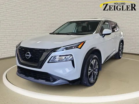 White 2023 Nissan Rogue SV for sale in Holland, MI
