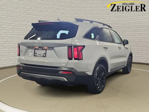More photos of 2023 Kia Sorento X-Line S at Zeigler GMC of Holland, MI