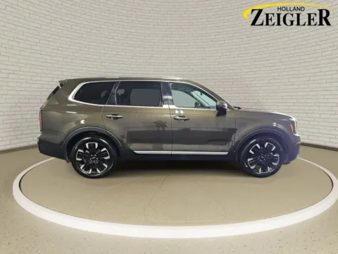 More photos of 2023 Kia Telluride SX at Zeigler GMC of Holland, MI
