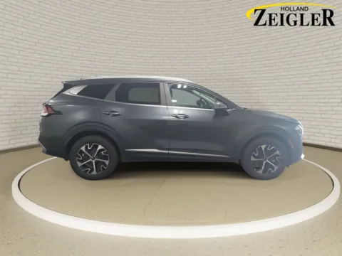 More photos of 2023 Kia Sportage EX at Zeigler GMC of Holland, MI