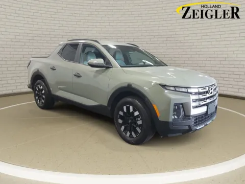 Another view of 2025 Hyundai Santa Cruz SEL for sale in Holland, MI at Zeigler GMC of Holland
