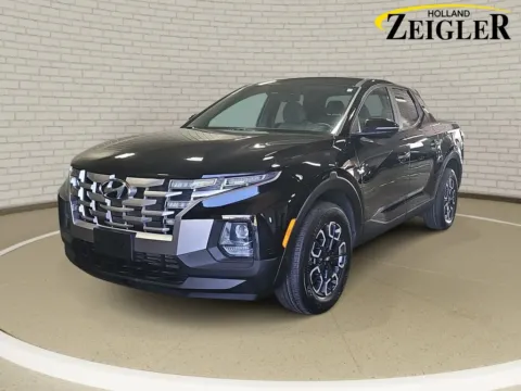Black 2022 Hyundai Santa Cruz SEL for sale in Holland, MI