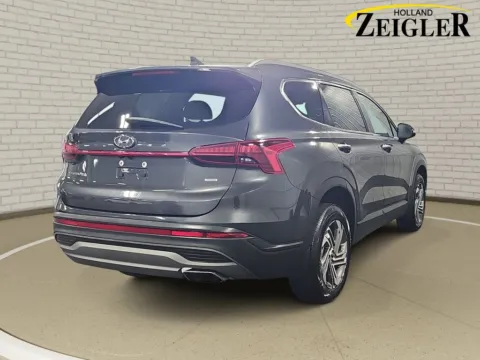 More photos of 2023 Hyundai Santa Fe SEL at Zeigler GMC of Holland, MI