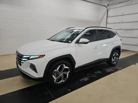 More photos of 2022 Subaru Legacy Premium at Zeigler GMC of Holland, MI